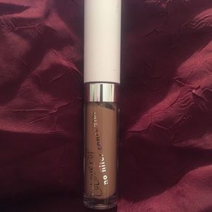 Colourpop no filter concealer